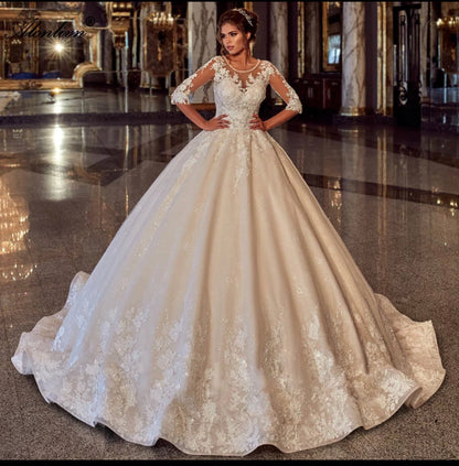 Ball gown bridal dress - Mura Boutique