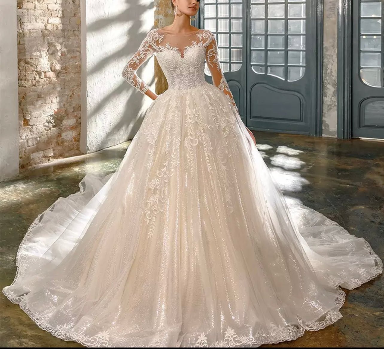 Ball gown bridal wedding dress - Mura Boutique