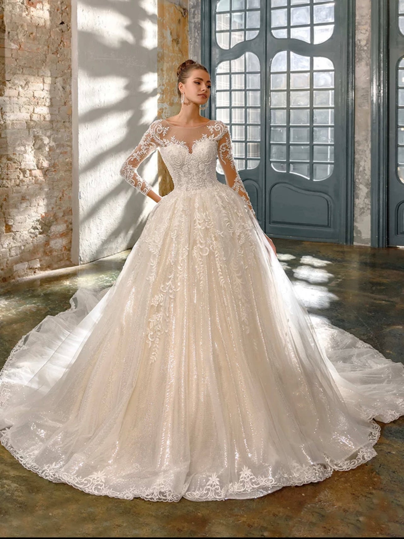 Ball gown bridal wedding dress - Mura Boutique