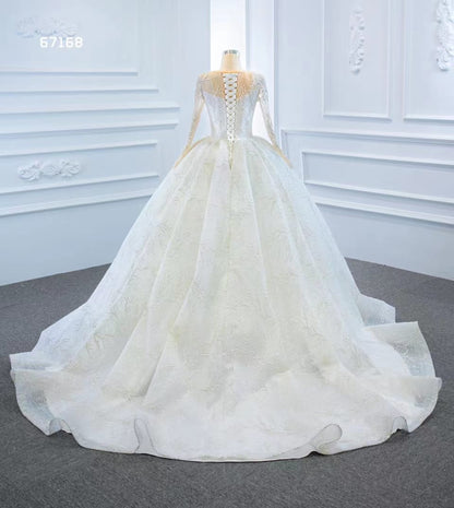 Bridal wedding dress - Mura Boutique