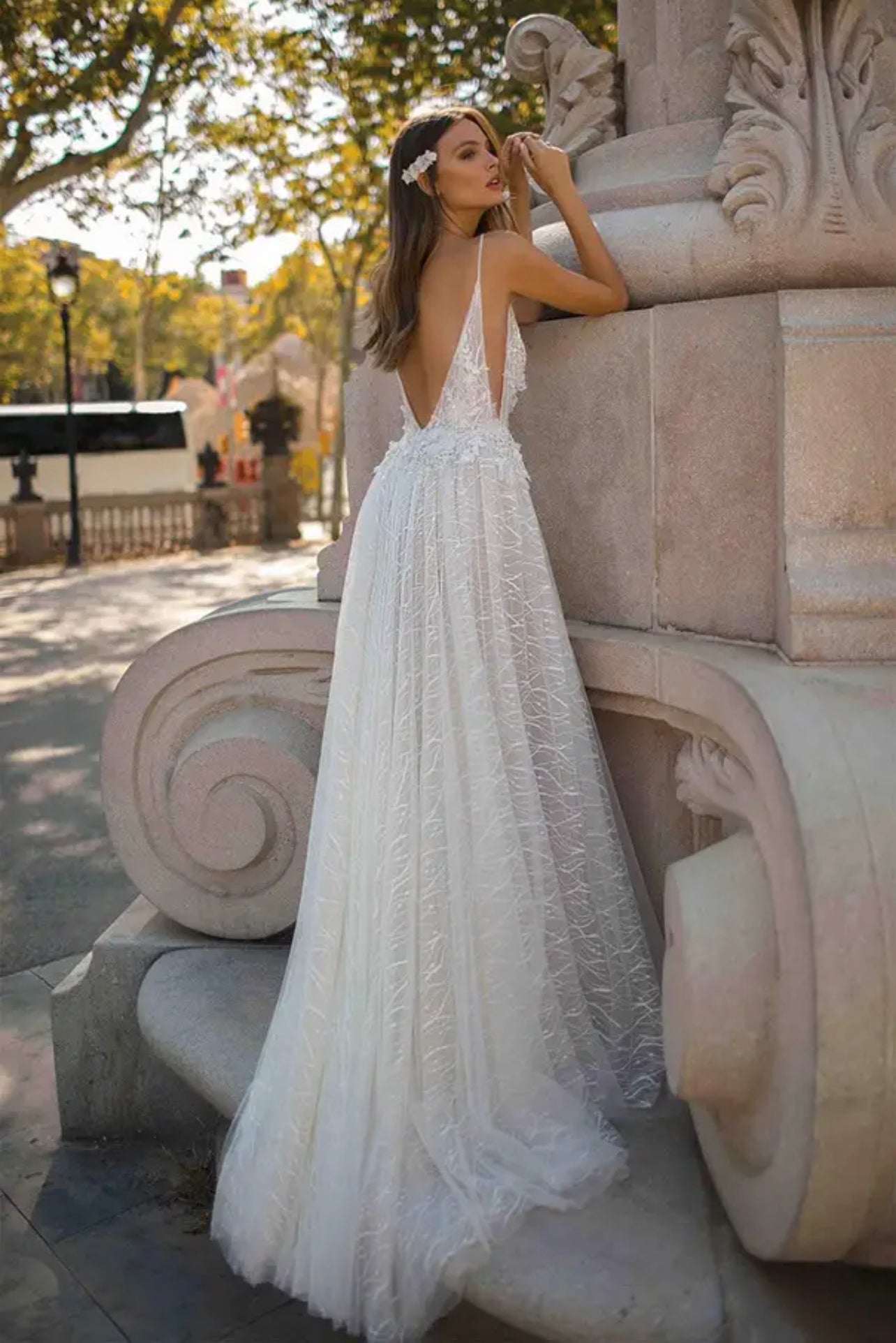 Elegant beach bridal dress - Mura Boutique