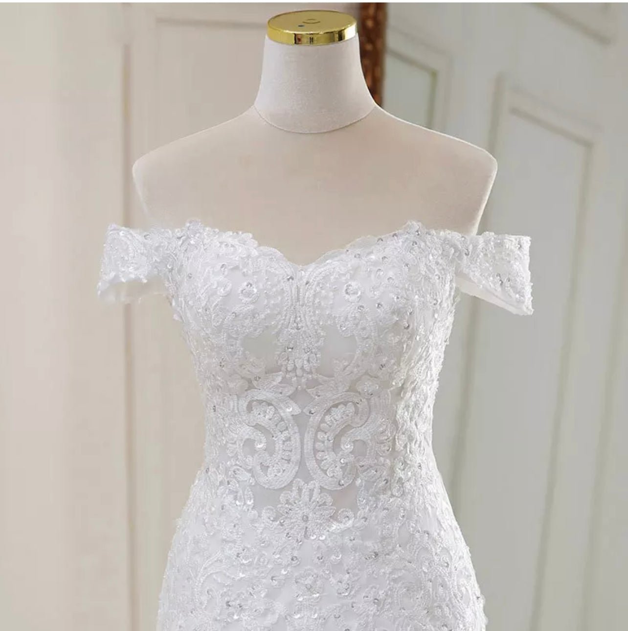 Elegant wedding gown dress - Mura Boutique