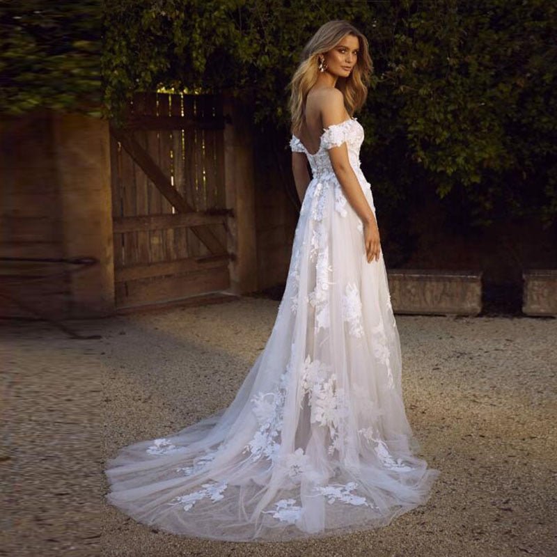 Lace Wedding Dress - Mura Boutique