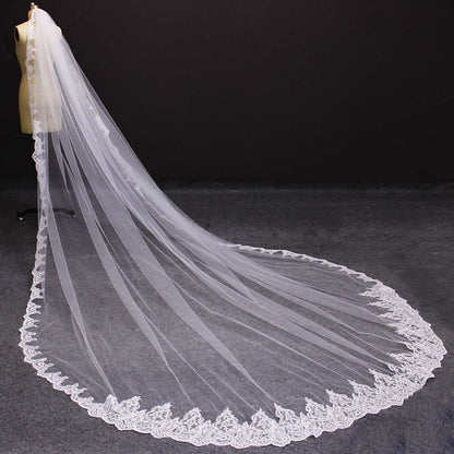 Long Lace Wedding Veil - Mura Boutique