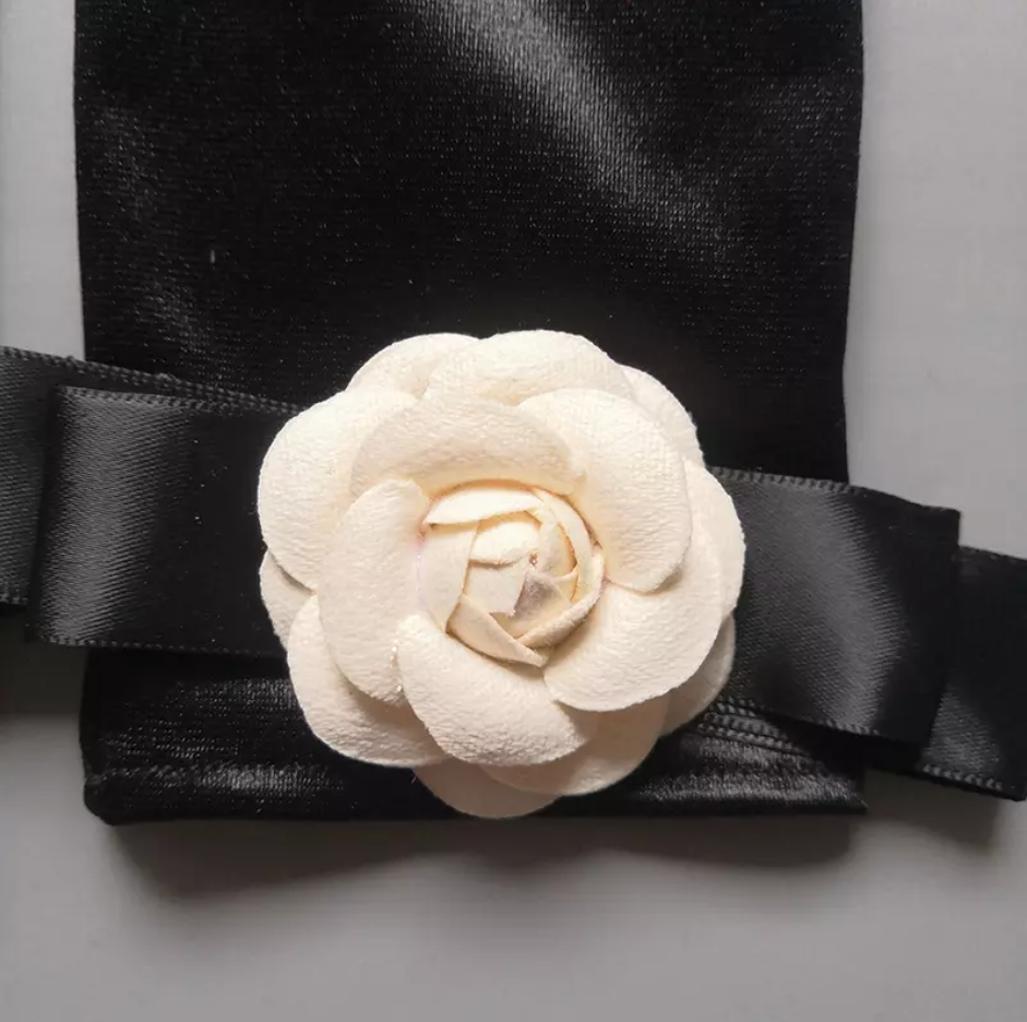 Black Velvet Flower Decor Wedding Gloves