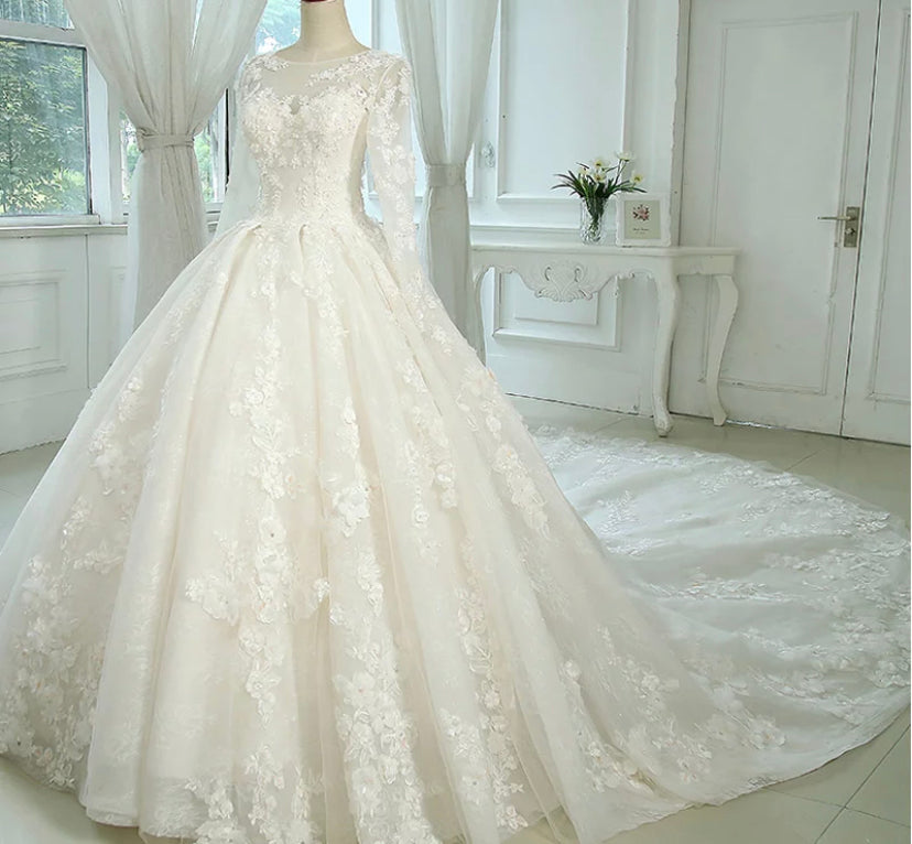 Custom made wedding dresses – Mura Boutique